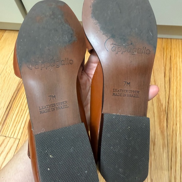 Pristine Vintage Leather Sandals / 7 / Quiet Luxury / Neutral / Designer / Flat - Picture 9 of 10